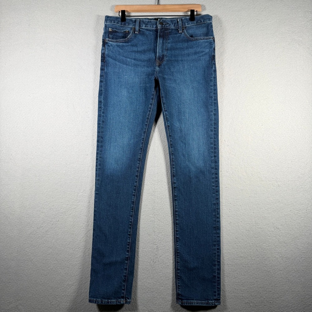 Uniqlo Slim Straight Jeans Mens 33x34 Medium Wash Kaihara Denim Blue 321-450243